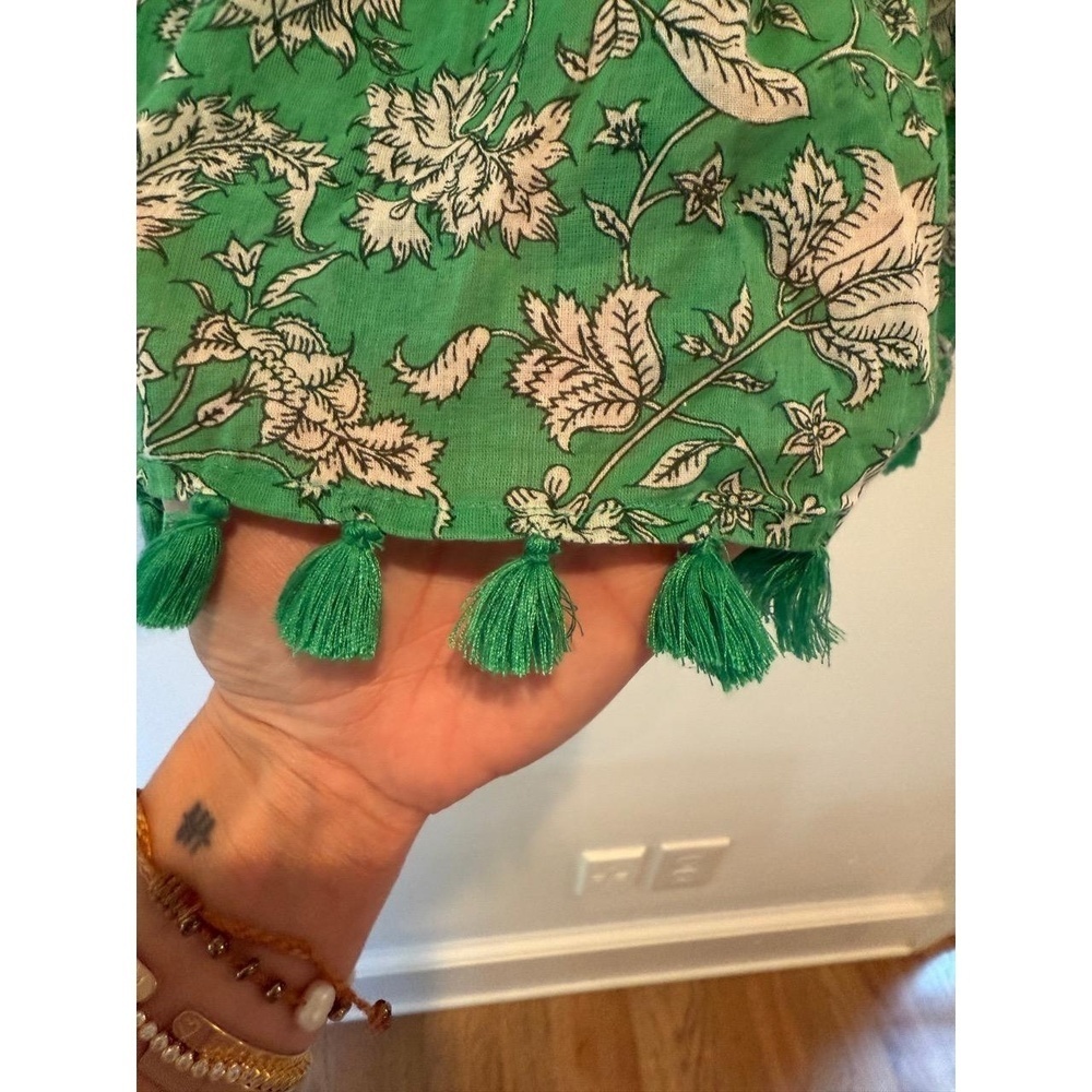 Tuckernuck Ro’s Garden Green Bataca Seychelles Short Tunic Blouse size XS EUC - Picture 5 of 11